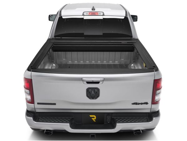 Roll-N-Lock Tonneau Cover Chevy Colorado 5 2  Bed (23-24) E-Series Retractable - RC263E For Discount